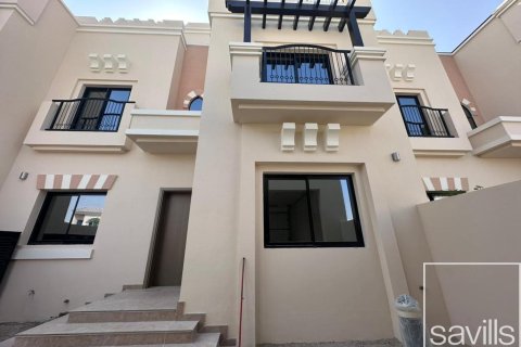 Σπίτι σε Dubai Sports City, ΗΑΕ 4 υπνοδωμάτια, 244 τ.μ. Αρ. 647422 - φωτογραφία 1