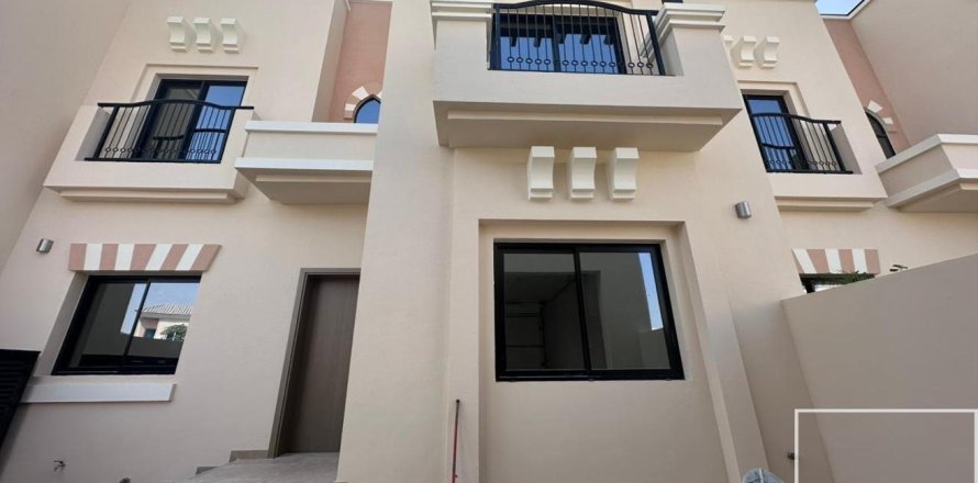 Σπίτι σε Dubai Sports City, ΗΑΕ 4 υπνοδωμάτια, 244 τ.μ. Αρ. 647422