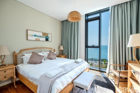 Apartment in Bluewaters, Dubai, UAE 2 bedrooms, 135 sq.m. № 647417 - photo 11