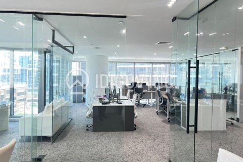 Office in Business Bay, Dubai, UAE 139 sq.m. № 647326 - photo 10