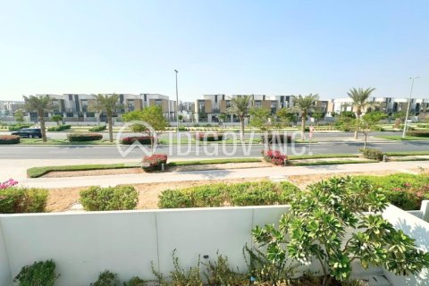 Townhouse in Mudon, Dubai, UAE 3 bedrooms, 274 sq.m. № 647325 - photo 12