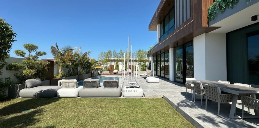 Vila v Ghantoot, Abu Dhabi, SAE 6 ložnice, 750 m² Č.: 557443