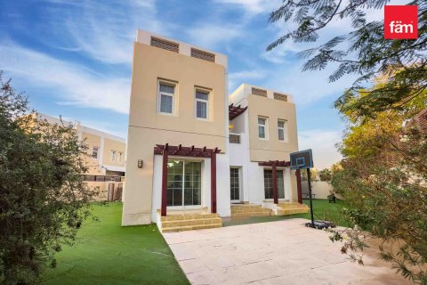Vilă de vânzare în Dubai, EAU 3 dormitoare, 677.7 mp. №660259 - poză 27