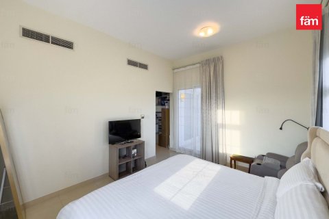 Vilă de vânzare în Dubai, EAU 3 dormitoare, 677.7 mp. №660259 - poză 13
