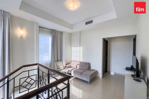 Vilă de vânzare în Dubai, EAU 3 dormitoare, 677.7 mp. №660259 - poză 28