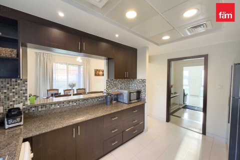 Vilă de vânzare în Dubai, EAU 3 dormitoare, 677.7 mp. №660259 - poză 18