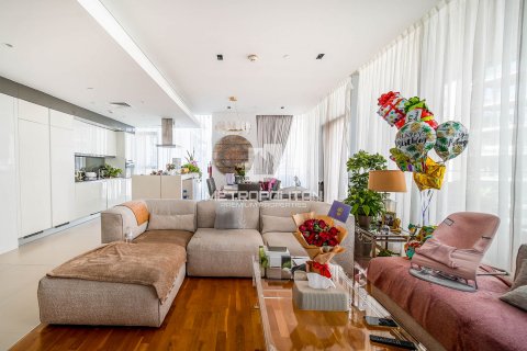Apartment in Bluewaters, Dubai, UAE 3 bedrooms, 198 sq.m. № 592347 - photo 2