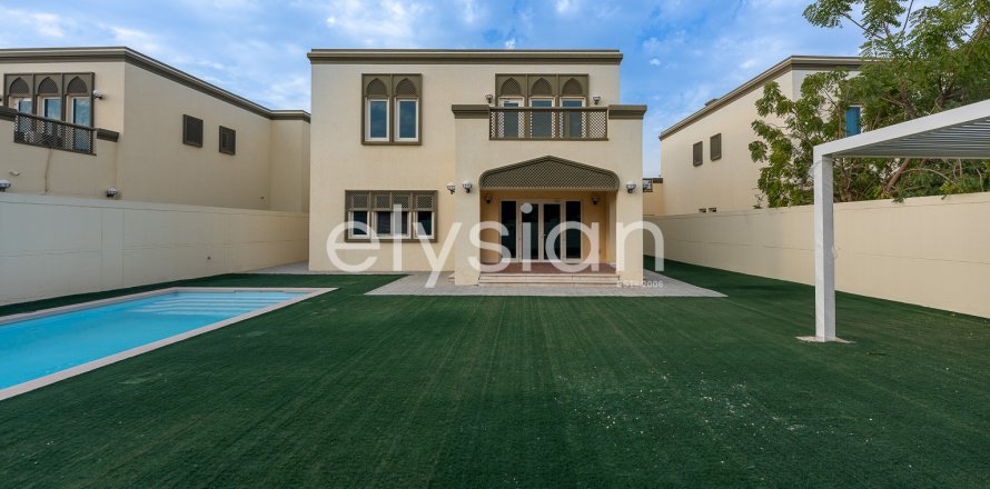 Villa in Jumeirah Park, Dubai, UAE 3 bedrooms, 328 sq.m. № 600320