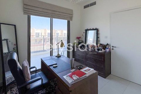 Dubai South (Dubai World Central)、Dubai、UAE にあるタウンハウスの賃貸物件 4ベッドルーム、237 m2、No600317 - 写真 16