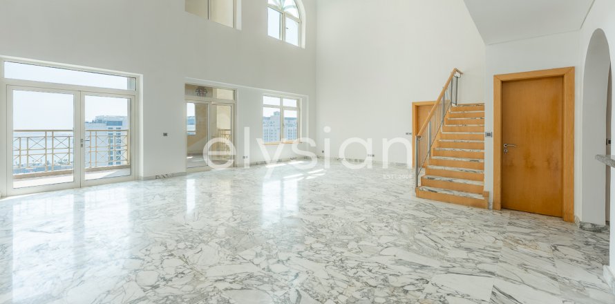 Penthouse në Palm Jumeirah, Dubai, Emiratet e Bashkuara Arabe 4 dhoma gjumi, 487 m2. № 600316
