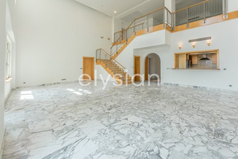 Penthouse në Palm Jumeirah, Dubai, Emiratet e Bashkuara Arabe 4 dhoma gjumi, 487 m2. № 600316 - Foto 2