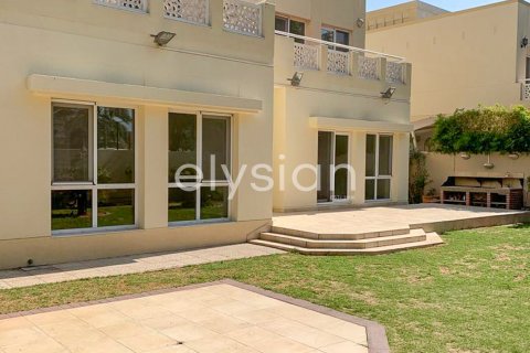 Vila v Meadows, Dubai, SAE 4 ložnice, 334 m² Č.: 600319 - fotografie 16