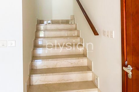 Vila v Meadows, Dubai, SAE 4 ložnice, 334 m² Č.: 600319 - fotografie 11