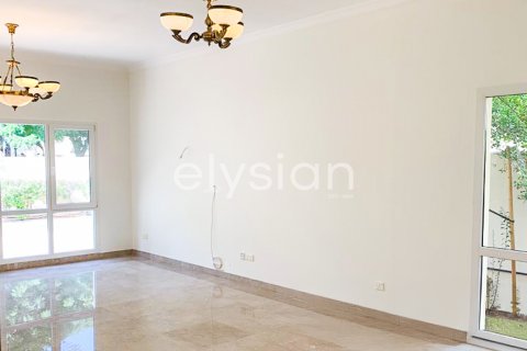 Vila v Meadows, Dubai, SAE 4 ložnice, 334 m² Č.: 600319 - fotografie 6