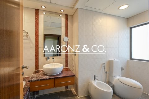 Apartment til leje i Jumeirah Beach Residence, Dubai, UAE 4 soveværelser, 288 kvm № 690578 - foto 11