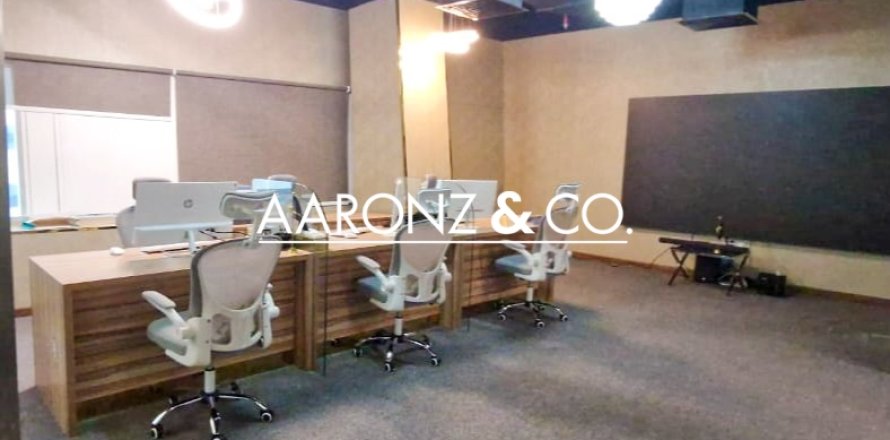 Office in Business Bay, Dubai, UAE 116 sq.m. № 690581