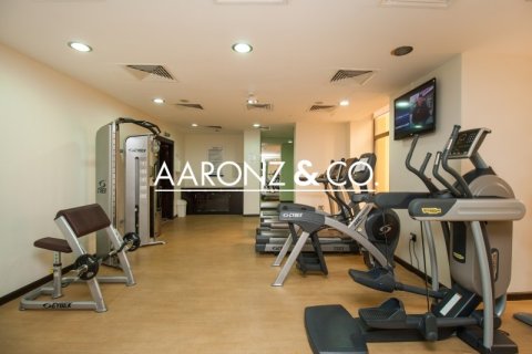 Apartment til leje i Jumeirah Beach Residence, Dubai, UAE 2 soveværelser, 136 kvm № 690577 - foto 13