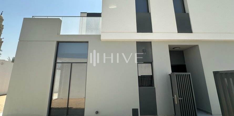 Řadový dům v Al Furjan, Dubai, SAE 4 ložnice, 268.8 m² Č.: 590736