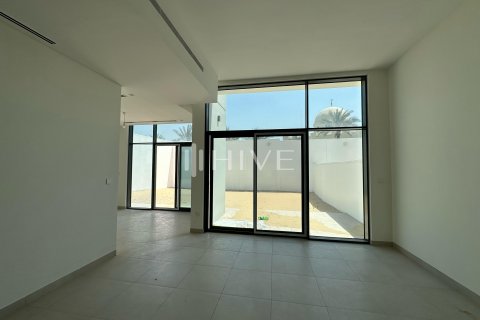 Řadový dům v Al Furjan, Dubai, SAE 4 ložnice, 268.8 m² Č.: 590736 - fotografie 19