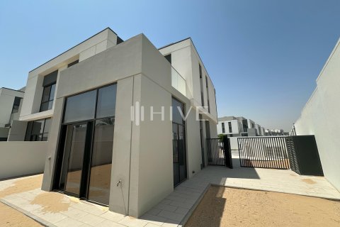 Řadový dům v Al Furjan, Dubai, SAE 4 ložnice, 268.8 m² Č.: 590736 - fotografie 27