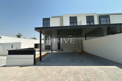 Řadový dům v Al Furjan, Dubai, SAE 4 ložnice, 268.8 m² Č.: 590736 - fotografie 23