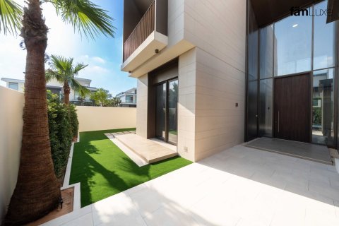 Βίλα σε Dubai Hills Estate, ΗΑΕ 5 υπνοδωμάτια, 660 τ.μ. Αρ. 646823 - φωτογραφία 29