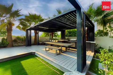 Üürile anda villa asukohaga Dubai Hills Estate, AÜE: 5 magamistoaga, 494.4 m² Nr 646824 - pilt 15