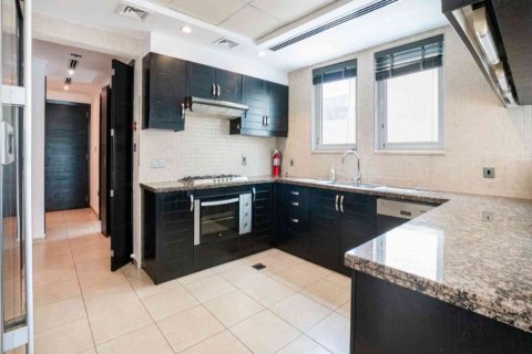 Βίλα σε Jumeirah Islands, Dubai, ΗΑΕ 3 υπνοδωμάτια, 510 τ.μ. Αρ. 696386 - φωτογραφία 5