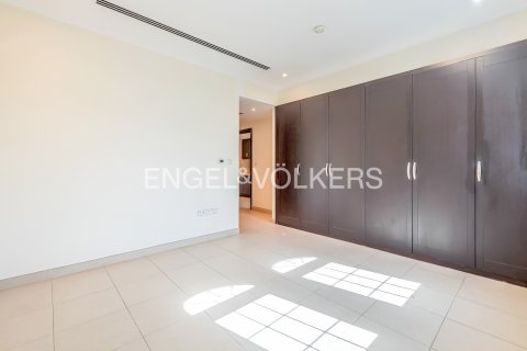 Vilë në Jumeirah Islands, Dubai, Emiratet e Bashkuara Arabe 3 dhoma gjumi, 510 m2. № 696386 - Foto 5