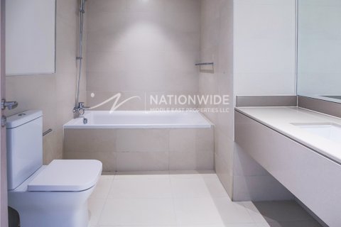 Apartament në Abu Dhabi, Emiratet e Bashkuara Arabe 3 dhoma gjumi, 141 m2. № 619653 - Foto 9
