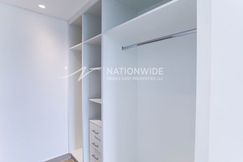 Apartament në Abu Dhabi, Emiratet e Bashkuara Arabe 3 dhoma gjumi, 141 m2. № 619653 - Foto 7