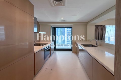 Huoneisto Business Bay, Dubai, Arabiemiraatit 2 makuuhuonetta, 140.73039343 m2 № 651495 - kuva 7