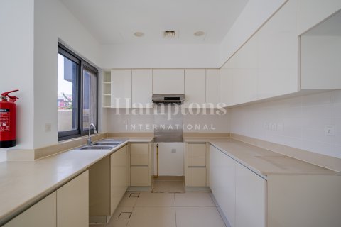 Villa til leie i Dubai Hills Estate, Dubai, Emiratene 4 soverom, 228.72718600 kvm Nr. 651497 - Foto 4