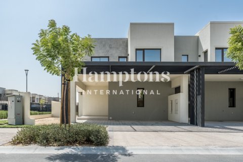 Townhouse in Dubai South (Dubai World Central), UAE 4 bedrooms, 256.41228000 sq.m. № 687128 - photo 13