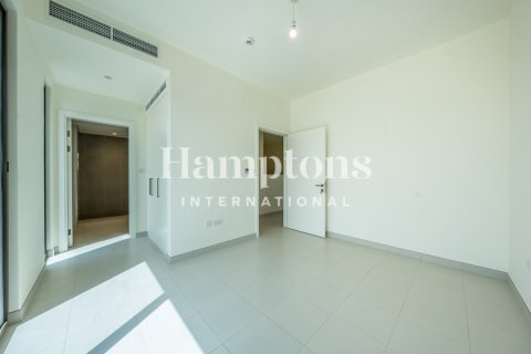 Townhouse in Dubai South (Dubai World Central), UAE 4 bedrooms, 256.41228000 sq.m. № 687128 - photo 16