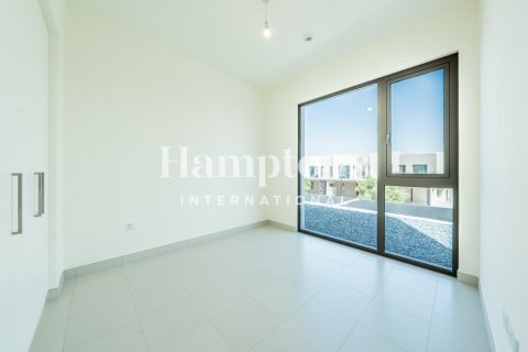 Townhouse in Dubai South (Dubai World Central), UAE 4 bedrooms, 256.41228000 sq.m. № 687128 - photo 22