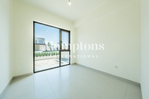Townhouse in Dubai South (Dubai World Central), UAE 4 bedrooms, 256.41228000 sq.m. № 687128 - photo 5