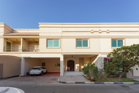 阿联酋 Abu Dhabi 待售 : 252 平方米 , 编号543587 - 照片 1