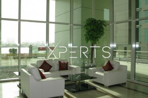 Apartmen di Al Reem Island, Abu Dhabi, UAE 1 bilik tidur, 89 meter persegi № 590963 - foto 7