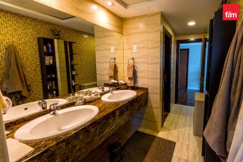 Penthouse in Dubai Sports City, UAE 4 bedrooms, 455.9 sq.m. № 571955 - photo 16