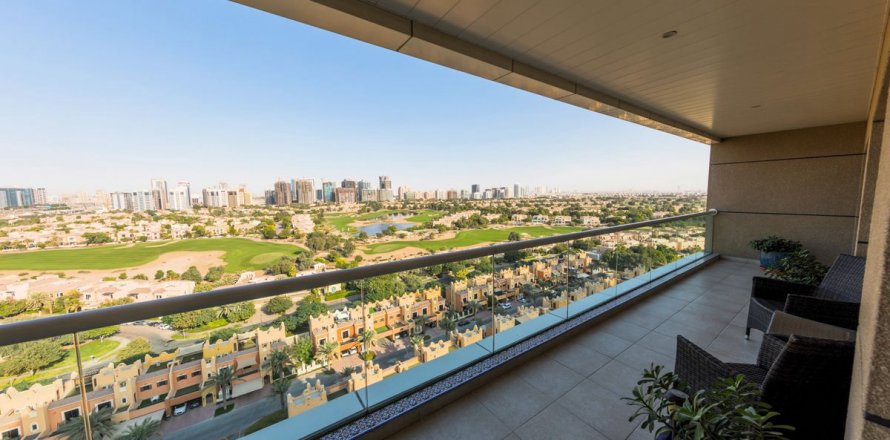 Penthouse in Dubai Sports City, UAE 4 bedrooms, 455.9 sq.m. № 571955