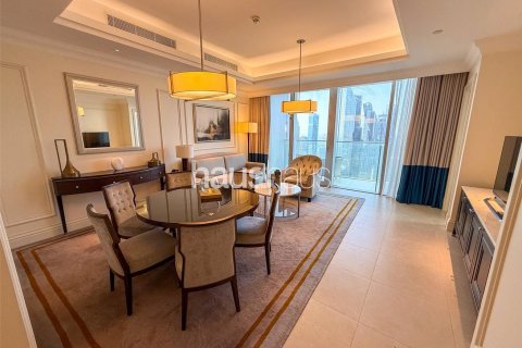 Downtown Dubai (Downtown Burj Dubai)、Dubai、UAE にあるマンションの賃貸物件 2ベッドルーム、135 m2、No627176 - 写真 1