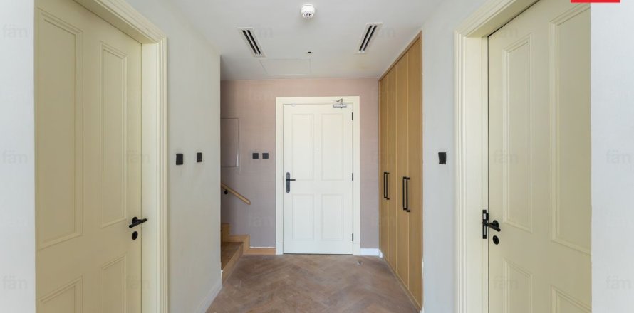 Dvoupatrový byt v Al Barsha, Dubai, SAE 2 ložnice, 205.8 m² Č.: 698979