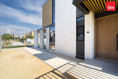 Řadový dům v Dubai, SAE 4 ložnice, 270.7 m² Č.: 698978 - fotografie 25