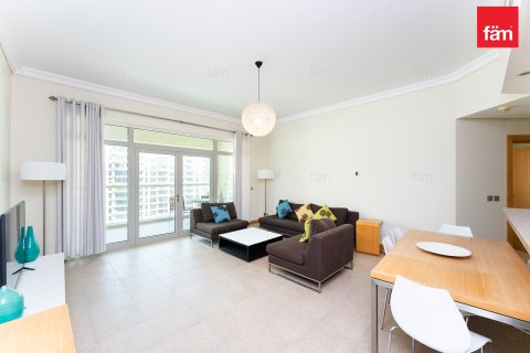 Apartamento para arrendamento em Palm Jumeirah, Dubai, EAU 2 quartos, 150.1 m2 № 691521 - foto 1