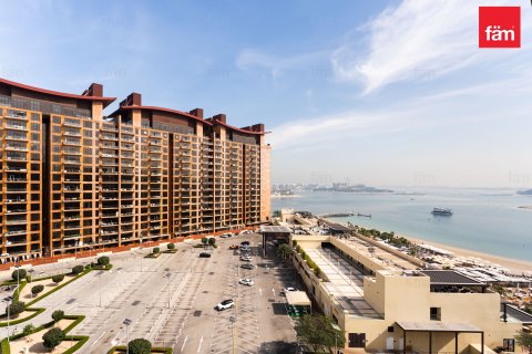 Palm Jumeirah, Dubai, संयुक्त अरब अमीरात में अपार्टमेंट, 2 बेडरूम, 150.1 वर्ग मीटर, संख्या 691521 - फ़ोटो 2