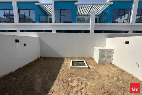 Villetta a schiera in affitto a Dubai, EAU 4 camere da letto, 144 mq. № 691520 - foto 14