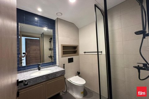 Villetta a schiera in affitto a Dubai, EAU 4 camere da letto, 144 mq. № 691520 - foto 19