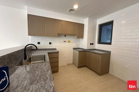 Villetta a schiera in affitto a Dubai, EAU 4 camere da letto, 144 mq. № 691520 - foto 5