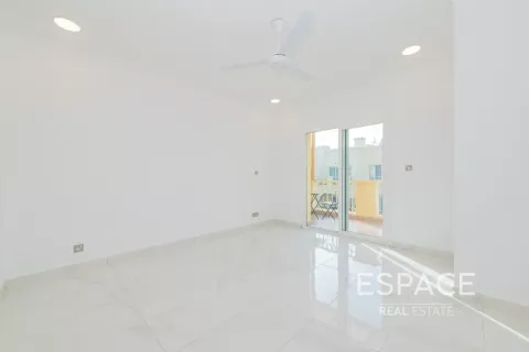 Villa en venta en The Springs, Dubai, EAU 5 dormitorios, 289 m2 № 737923 - foto 11